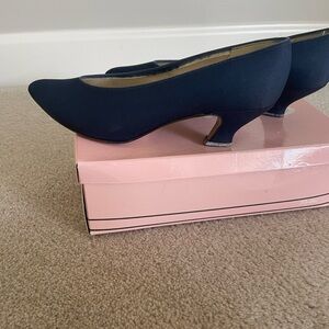 Dyeables Elegant Navy Heels